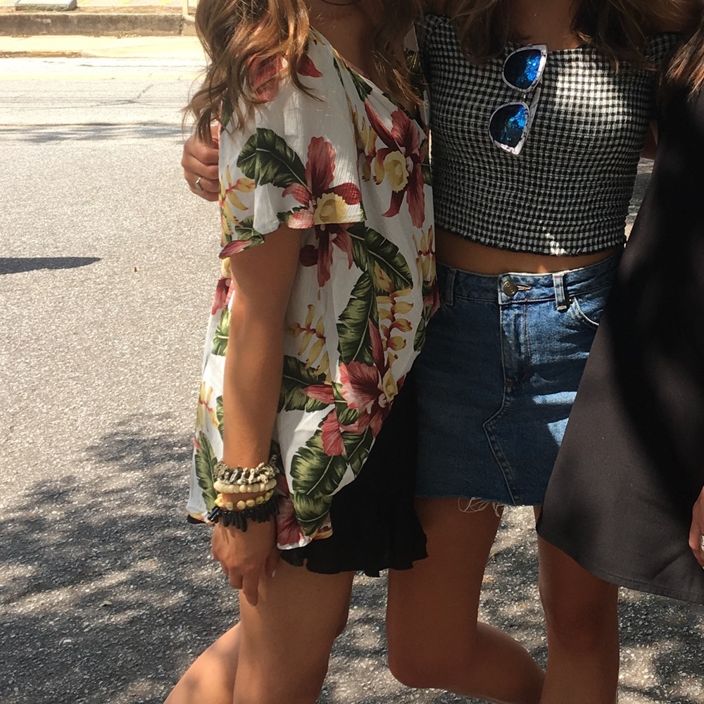 Show Me Your Mumu Floral Top